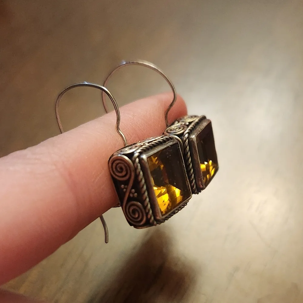 Silver & Citrine Square Earrings - Picture 2 of 3